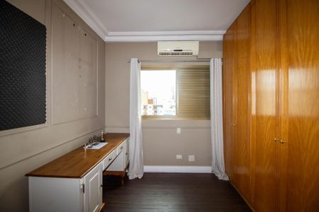 Apartamento à venda com 245m², 3 quartos e 5 vagasSuíte 2