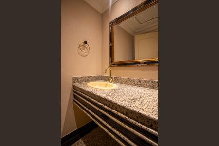 Apartamento à venda com 245m², 3 quartos e 5 vagasLavabo 