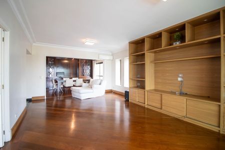 Apartamento à venda com 245m², 3 quartos e 5 vagasSala