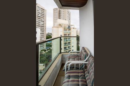 Apartamento à venda com 245m², 3 quartos e 5 vagasVaranda Suíte 3