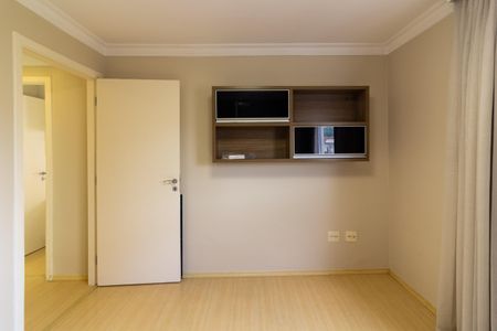 Apartamento à venda com 78m², 2 quartos e 1 vagaQuarto 2