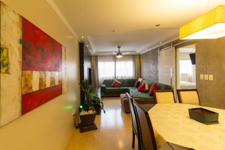 Apartamento à venda com 78m², 2 quartos e 1 vagaSala