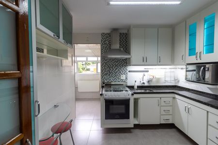 Apartamento à venda com 78m², 2 quartos e 1 vagaCozinha