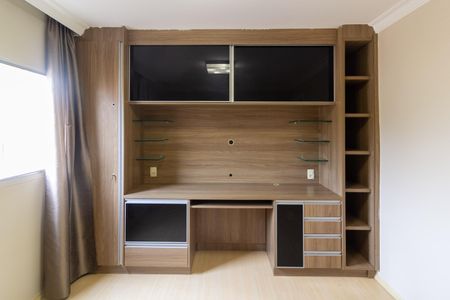 Apartamento à venda com 78m², 2 quartos e 1 vagaQuarto 2