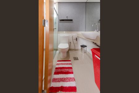 Apartamento à venda com 82m², 3 quartos e 1 vagaBanheiro suíte