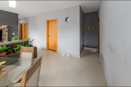 Apartamento à venda com 82m², 3 quartos e 1 vagaSala