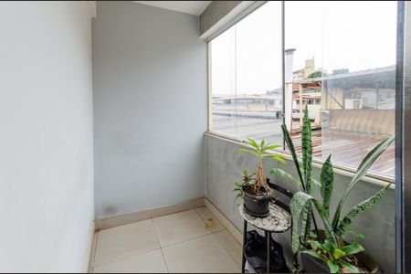 Apartamento à venda com 82m², 3 quartos e 1 vagaVaranda