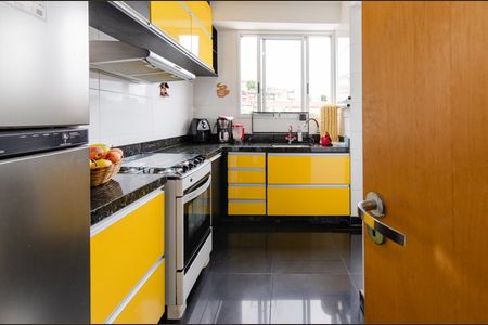 Apartamento à venda com 82m², 3 quartos e 1 vagaCozinha