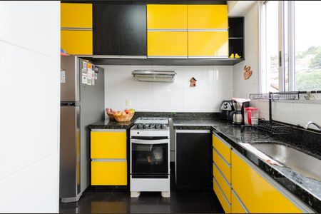 Apartamento à venda com 82m², 3 quartos e 1 vagaCozinha