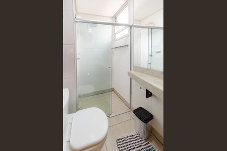 Apartamento à venda com 82m², 3 quartos e 1 vagaBanheiro social