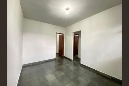 Casa para alugar com 50m², 2 quartos e sem vaga