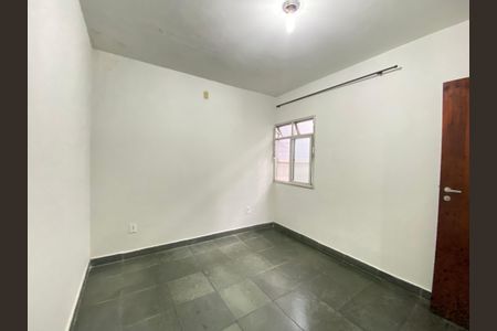 Casa para alugar com 50m², 2 quartos e sem vaga