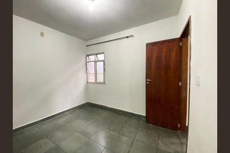 Casa para alugar com 50m², 2 quartos e sem vaga