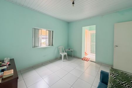 Casa à venda com 150m², 2 quartos e sem vaga Casa à venda com 150m², 2 quartos e sem vagaSala - Piso Superior
