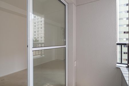 Studio à venda com 29m², 1 quarto e sem vaga Studio à venda com 29m², 1 quarto e sem vagaVaranda do Quarto