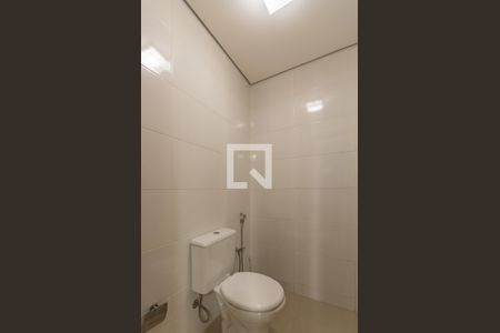 Casa para alugar com 4 quartos, 210m² em Alípio de Melo, Belo Horizonte