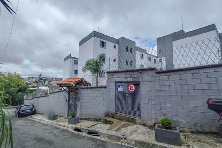 Apartamento para alugar com 53m², 2 quartos e 1 vagaFachada