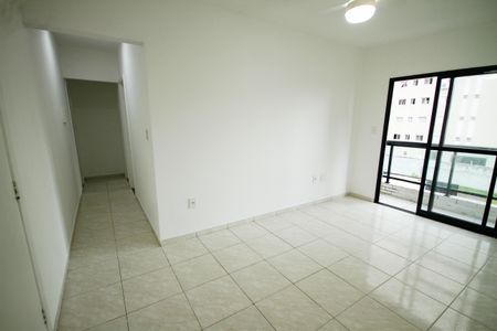 Apartamento para alugar com 57m², 2 quartos e 1 vaga Apartamento para alugar com 57m², 2 quartos e 1 vagaSala
