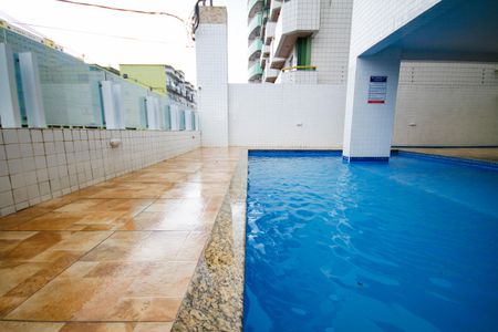 Área comum - Piscina de apartamento para alugar com 1 quarto, 45m² em Cidade Ocian, Praia Grande