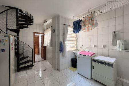 Apartamento para alugar com 290m², 3 quartos e 3 vagasÁrea de Serviço