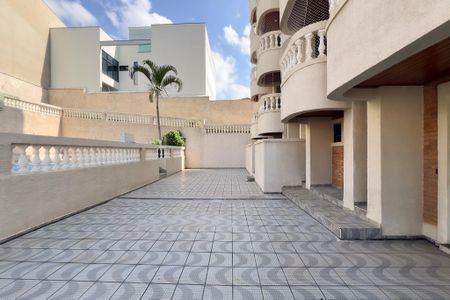 Apartamento para alugar com 290m², 3 quartos e 3 vagasHall