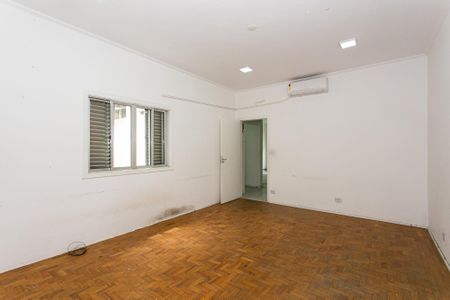 Suíte de casa para alugar com 3 quartos, 300m² em Vila Gomes Cardim, São Paulo