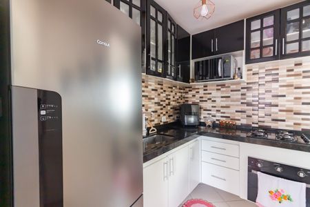 Apartamento para alugar com 44m², 2 quartos e 1 vaga Apartamento para alugar com 44m², 2 quartos e 1 vagaCozinha