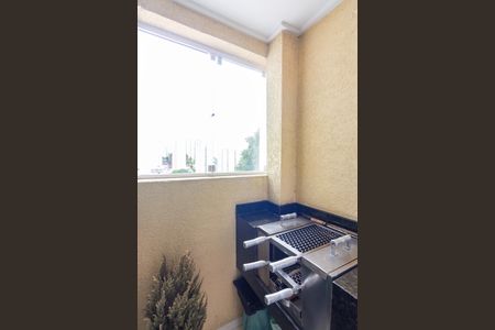 Varanda gourmet de apartamento para alugar com 2 quartos, 44m² em São Pedro, Osasco