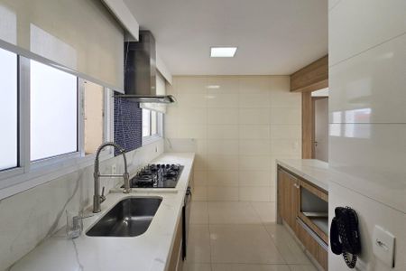 Apartamento para alugar com 123m², 3 quartos e 2 vagas Apartamento para alugar com 123m², 3 quartos e 2 vagasCozinha