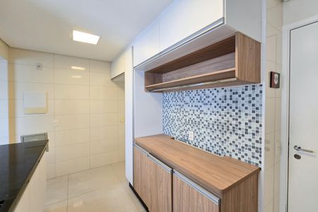 Apartamento para alugar com 123m², 3 quartos e 2 vagas Apartamento para alugar com 123m², 3 quartos e 2 vagasÁrea de Serviço