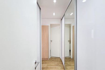 Apartamento para alugar com 123m², 3 quartos e 2 vagas Apartamento para alugar com 123m², 3 quartos e 2 vagasCloset - Suíte
