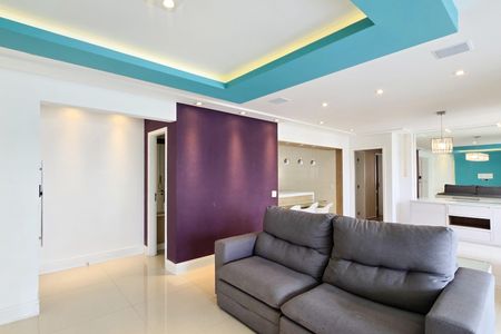 Apartamento para alugar com 123m², 3 quartos e 2 vagas Apartamento para alugar com 123m², 3 quartos e 2 vagasSala