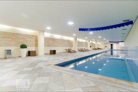 Apartamento para alugar com 123m², 3 quartos e 2 vagas Apartamento para alugar com 123m², 3 quartos e 2 vagasÁrea comum - Piscina