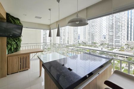 Apartamento para alugar com 123m², 3 quartos e 2 vagas Apartamento para alugar com 123m², 3 quartos e 2 vagasSacada