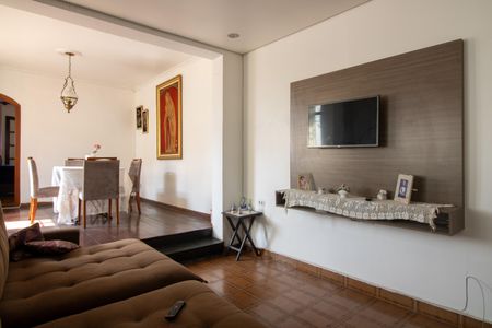 Sala de casa à venda com 4 quartos, 320m² em Vila Feliz, São Paulo