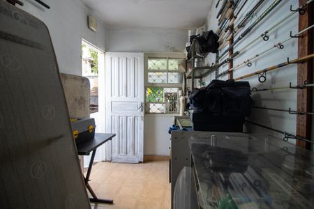 Casa à venda com 320m², 4 quartos e 2 vagasQuarto 4