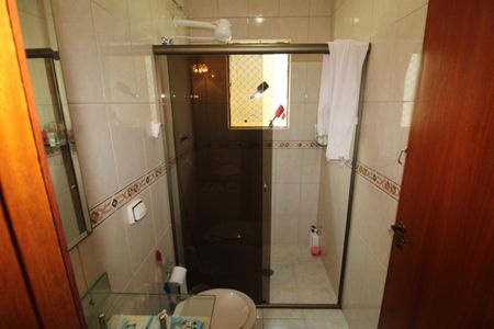 Casa à venda com 216m², 3 quartos e 5 vagasBanheiro