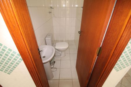 Casa à venda com 216m², 3 quartos e 5 vagasLavabo