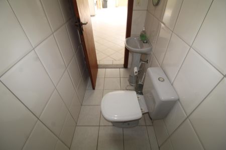 Casa à venda com 216m², 3 quartos e 5 vagasLavabo