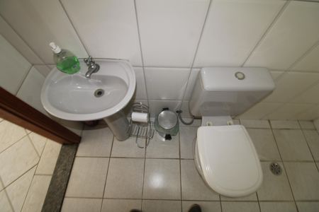 Casa à venda com 216m², 3 quartos e 5 vagasLavabo