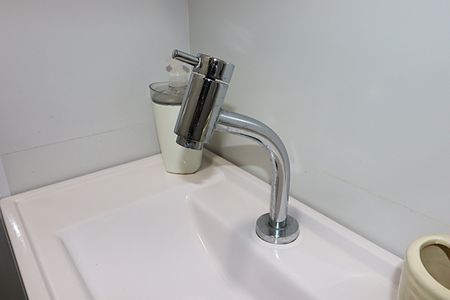Apartamento para alugar com 136m², 2 quartos e 1 vagaLavabo - Torneira