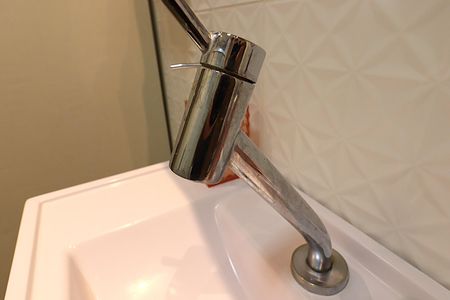 Apartamento para alugar com 136m², 2 quartos e 1 vagaBanheiro 1- Torneira