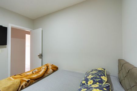 Apartamento à venda com 2 quartos, 43m² em Guajuviras, Canoas