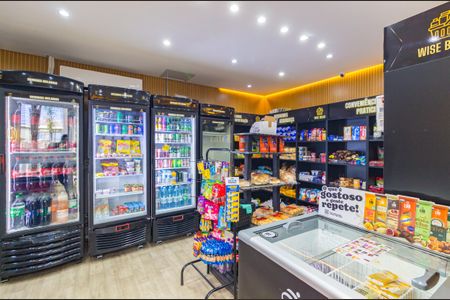 Apartamento à venda com 38m², 2 quartos e sem vagaMini Mercado