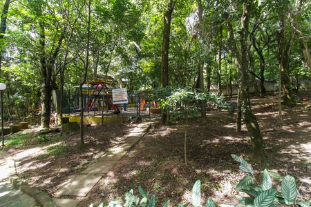 Apartamento para alugar com 49m², 2 quartos e 1 vagaBosque