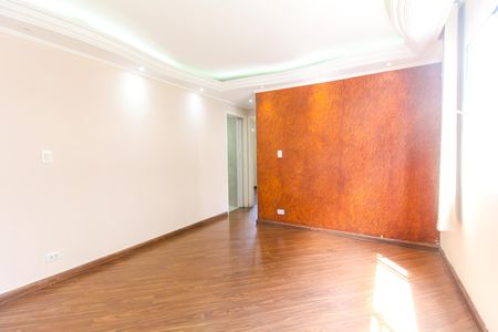 Sala de apartamento para alugar com 2 quartos, 49m² em Vila Carmosina, São Paulo