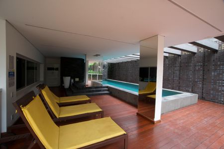Studio à venda com 30m², 1 quarto e 1 vagaÁrea comum - Piscina