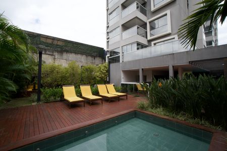 Studio à venda com 30m², 1 quarto e 1 vagaÁrea comum - Piscina