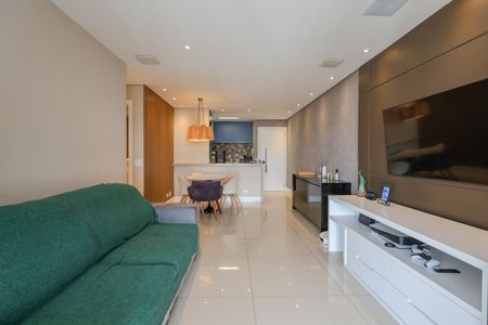 Sala de apartamento para alugar com 3 quartos, 104m² em Parque Reboucas, São Paulo