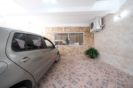 Casa à venda com 192m², 4 quartos e 2 vagasGaragem